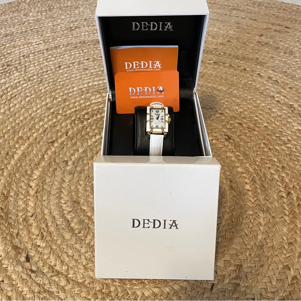 Dedia Aquaswiss White and Gold Watch - Picture 5 of 7
